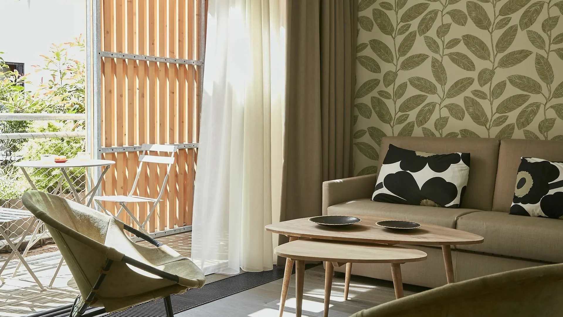 Bed & Breakfast Eden Paris